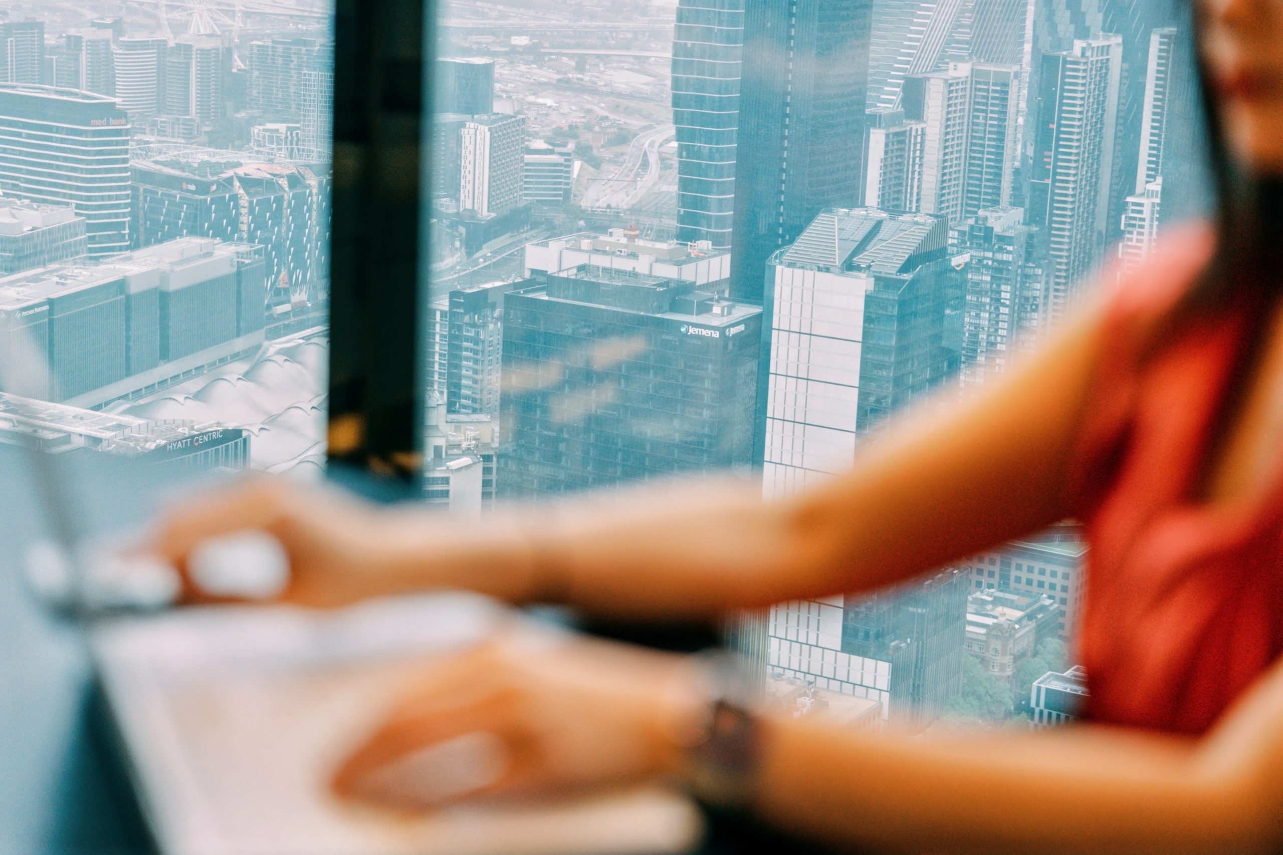 Q5 Marketing stats showing post-holiday revenue peak vs BFCM